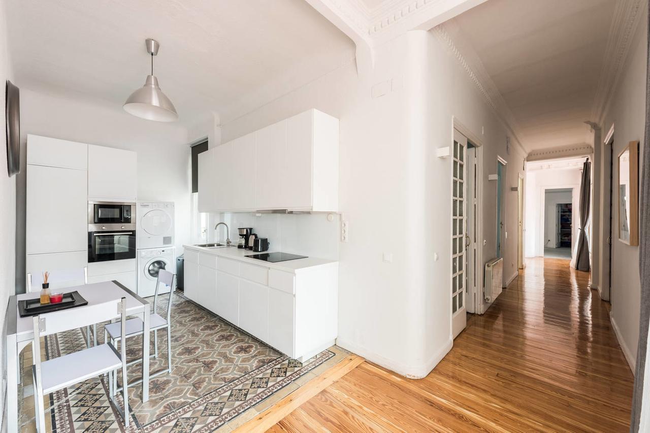 Apartamento M&F Attic With Great Views Madrid Exterior foto
